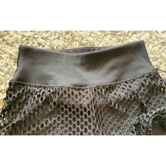 NEW NWT ALO YOGA summertime mesh net BLACK LINED BIKER SHORTS sz S - Picture 4 of 7